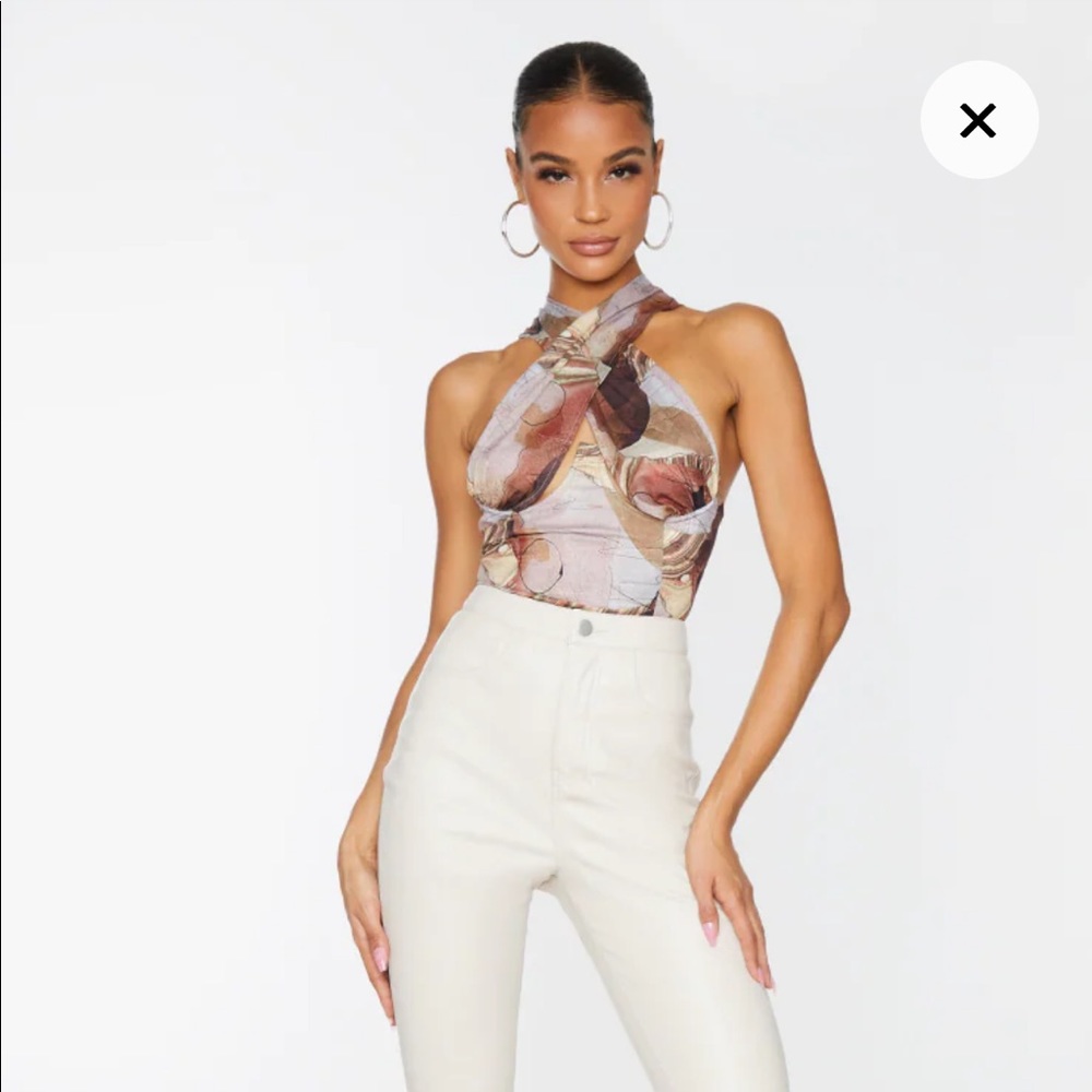 PRETTYLITTLETHING BRAND NEW CROSS OVER TOP